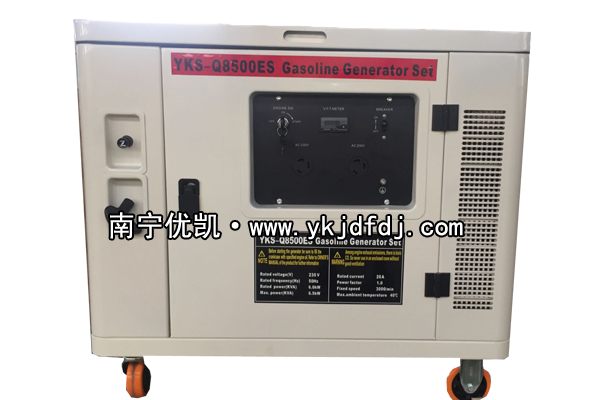 優(yōu)昌斯8KW汽油發(fā)電機(jī)組